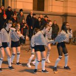 Coros y Baile en Plaza de España