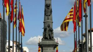 Estatua Justicia de Aragón