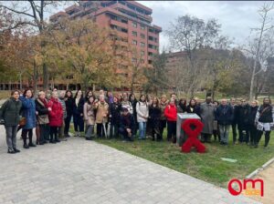 Acto Institucional junto al Memorial del Sida en el Parque Bruil