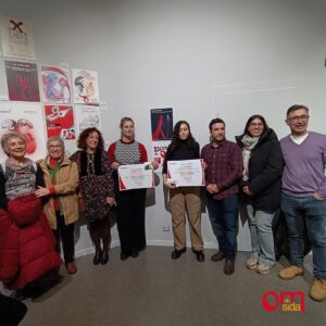 Entrega de Premios del concurso de carteles "En el sida pintamos todos"