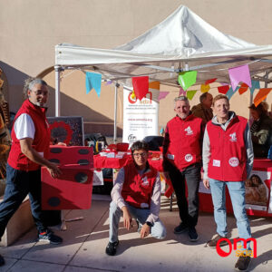 Nuestros Voluntarios en la Feria de la Salud Comunitaria