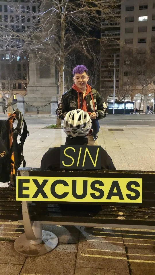 😳 “Es que me aprieta” … “Soy alérgico al látex” … “No se siente igual” 🫠Salimos a la calle a preguntar cuáles son las excusas más usadas para no ponerse el condón y esto fue lo que nos dijeron… 👇🔥 Dale play y cuéntanos en los comentarios cuál es la peor que has escuchado (o usado 👀) Te leemos en los comentarios.#SexoSeguro #SinExcusas #UsaCondón #EducaciónSexual #SaludSexual #SexEd #Jóvenes #ReelChallenge #ExcusasCreativas #CondónChallenge #ZentroZiPi #CuidadoPersonal #PlacerSeguro #DalePlay #UsaCondón #SinCondónNo #HablemosDeSexo  @darwinzerp